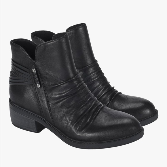 BareTraps Shoes - BareTraps SAZZIE Women's Boots Black Size 8 M
